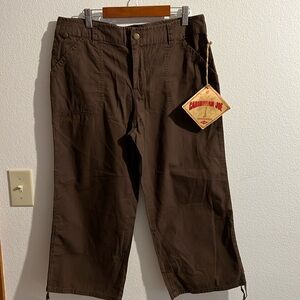 Caribbean Joe Let Go brown capris size 10